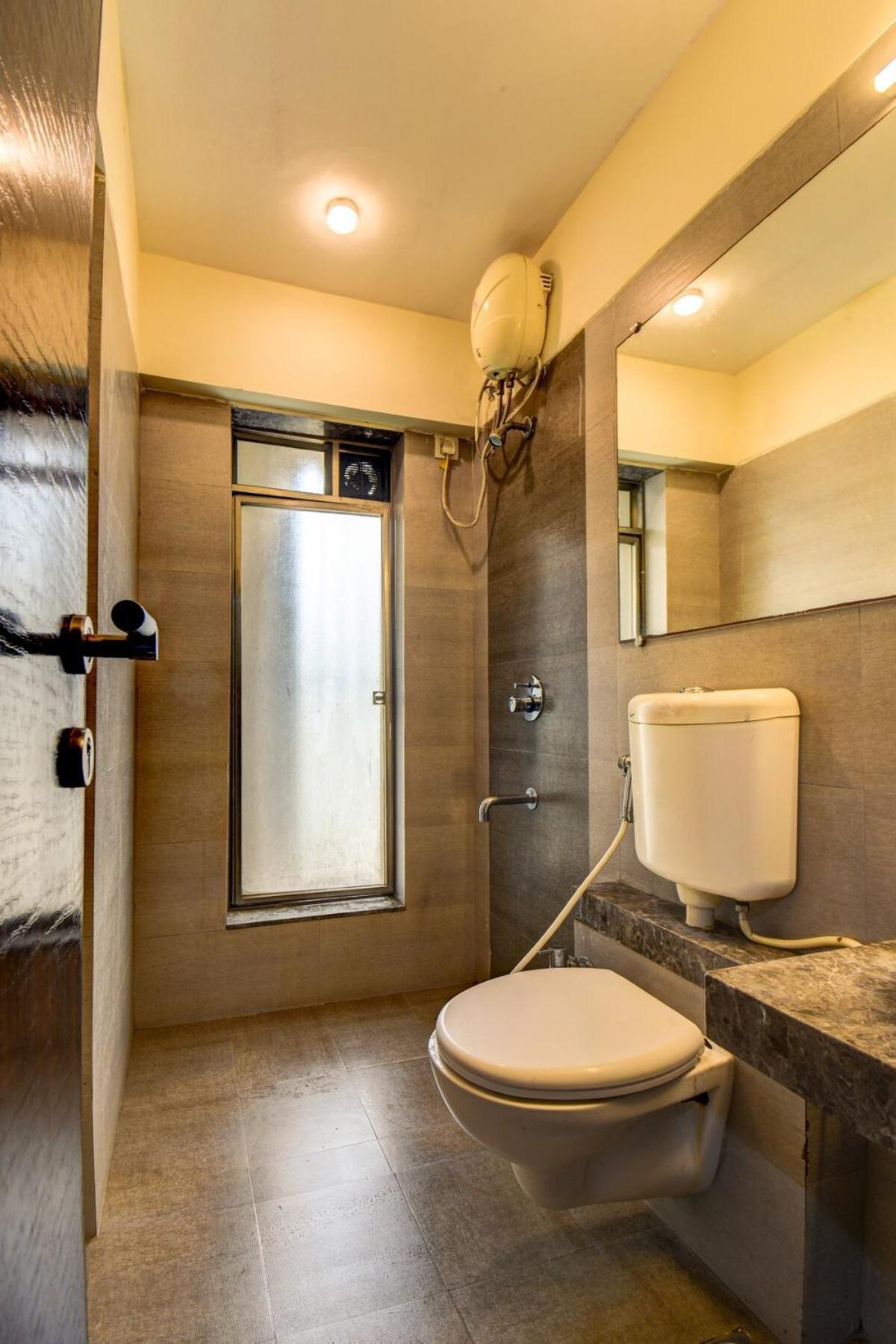 1 Private Bedroom In A 2bhk Near Bkc & Jio Center *